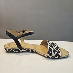 Talbots Ankle Adjustable Strap Animal Print Size 8.5M Open Toe Flat Sandals